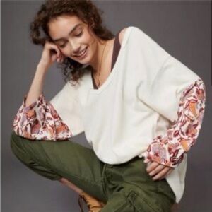 Anthropologie Anne Poncho Pullover Top Ivory Thermal Floral Sleeves, sz S oversz